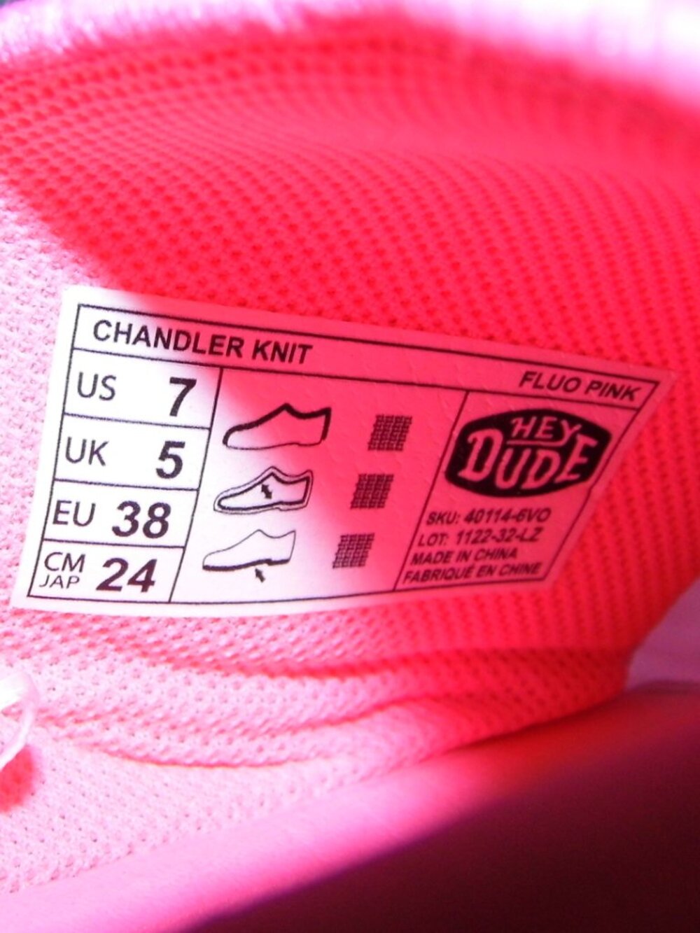 HEY DUDE Chandler Knit Fluorescent Pink Slide Sandals Womens Size 7 - Picture 7 of 7